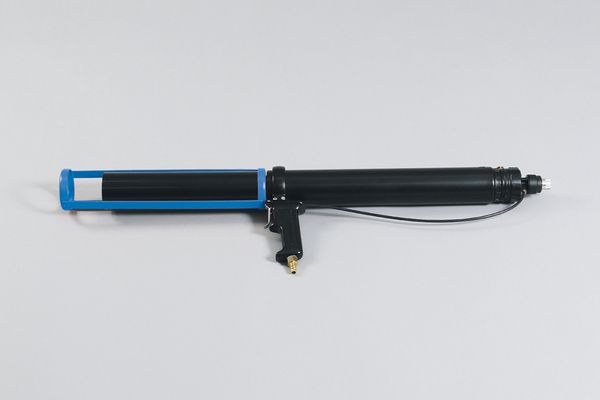 13668_Pneumatische-Verfugpistole.jpg